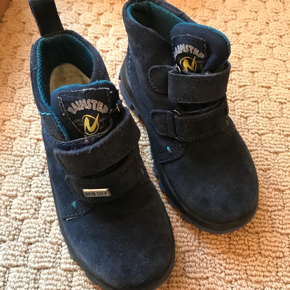 Kids winter boots